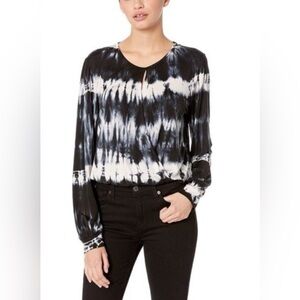 EUC Young Fabulous & Broke Jayden Tie Dye Womens Blouse Med slit open front